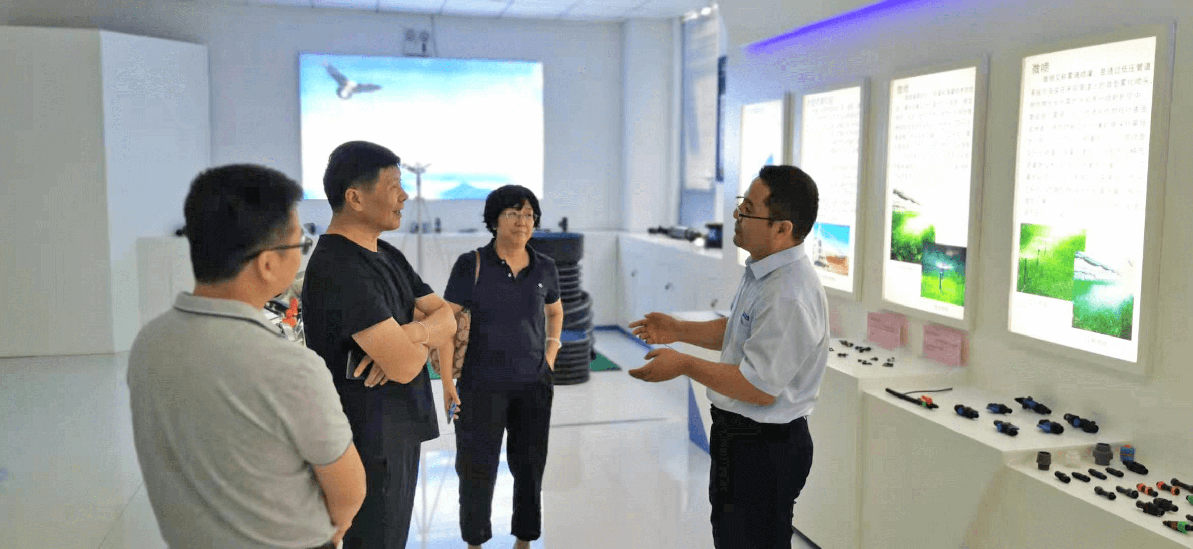 红豆钱包 - 安全可靠的个人资金管理钱包 红豆钱包 - 安全可靠的个人资金管理钱包